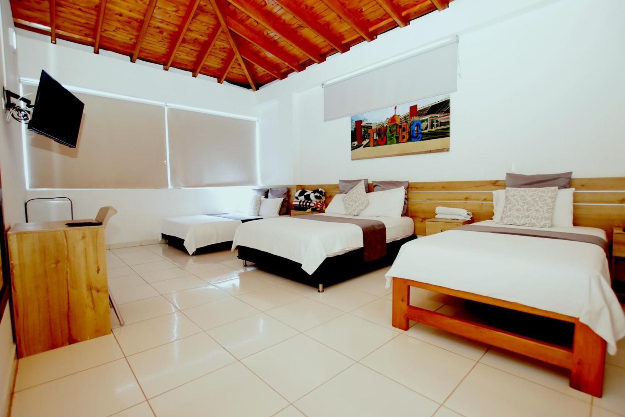 Hotel Blue Paradise Inn Turbo Екстер'єр фото